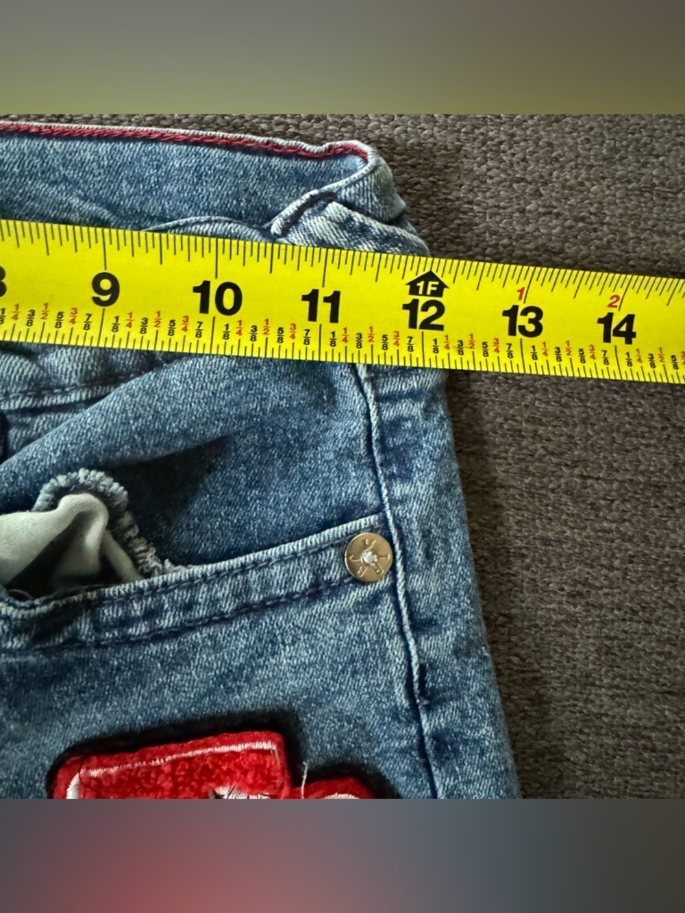 True Religion Blue Denim Jean Shorts Horseshoe Pocket Red TR logo appliqué M 10 - Picture 7 of 11